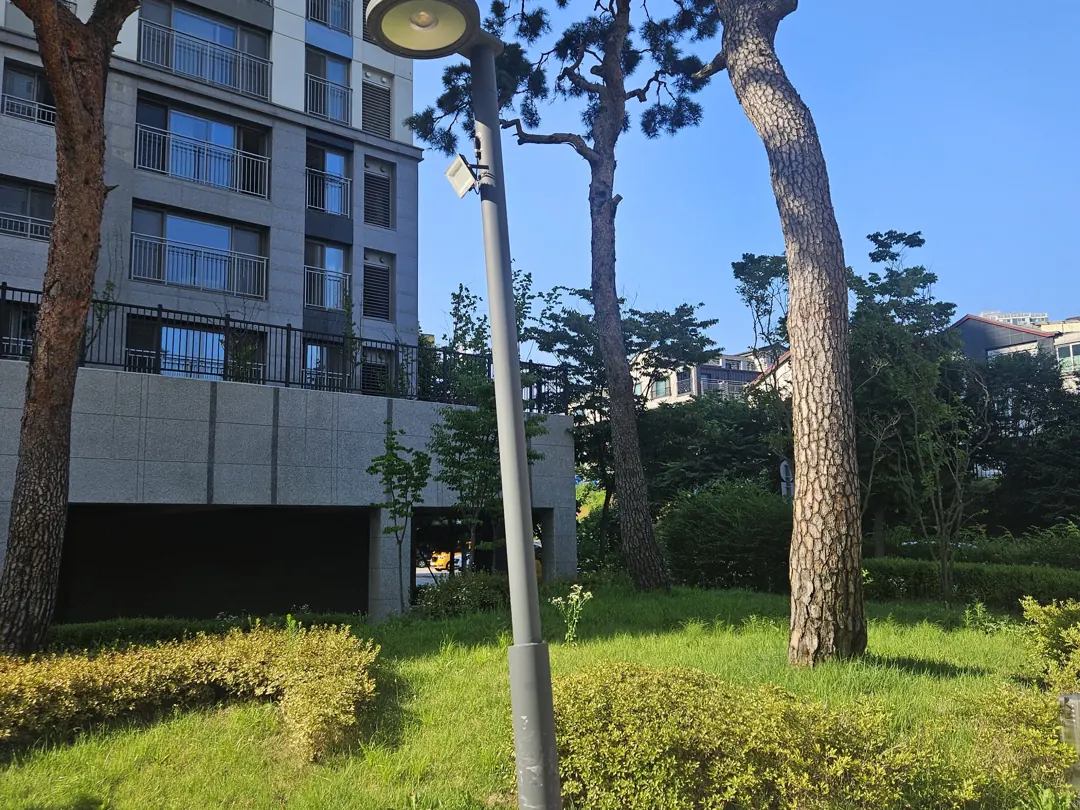 가로등 파손 현장 파손 전 모습 1